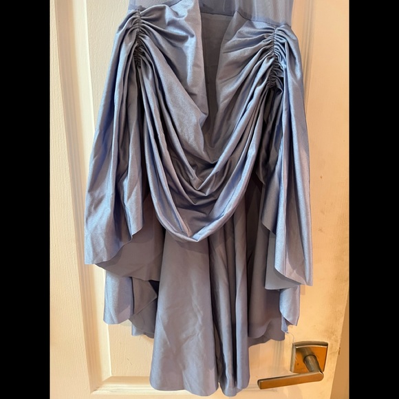 Lyrical halter dress with custom appliqué - Picture 5 of 6